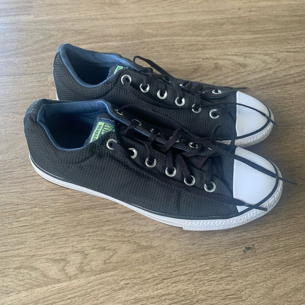 Black converse